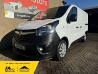 VAUXHALL VIVARO
