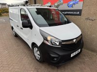 VAUXHALL VIVARO