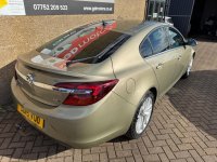 VAUXHALL INSIGNIA