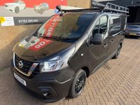 NISSAN NV300