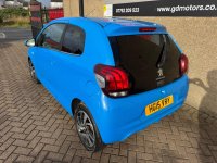 PEUGEOT 108